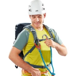 Deuter Trail 18 - Wanderrucksack -Camping-ausrüstung Verkaufsgeschäft 3440123 7411 Trail18 black shale D 09uWm2bX2fTOJfq