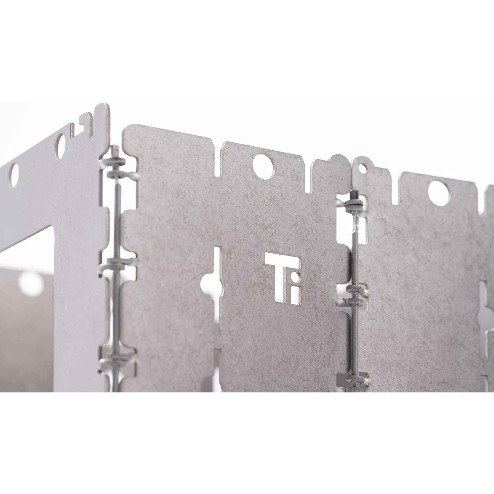 Bushcraft Essentials Bushbox XL Titanium - HOBO Kocher 3 Bushcraft Essentials Bushbox XL Titanium - HOBO Kocher – Bild 3