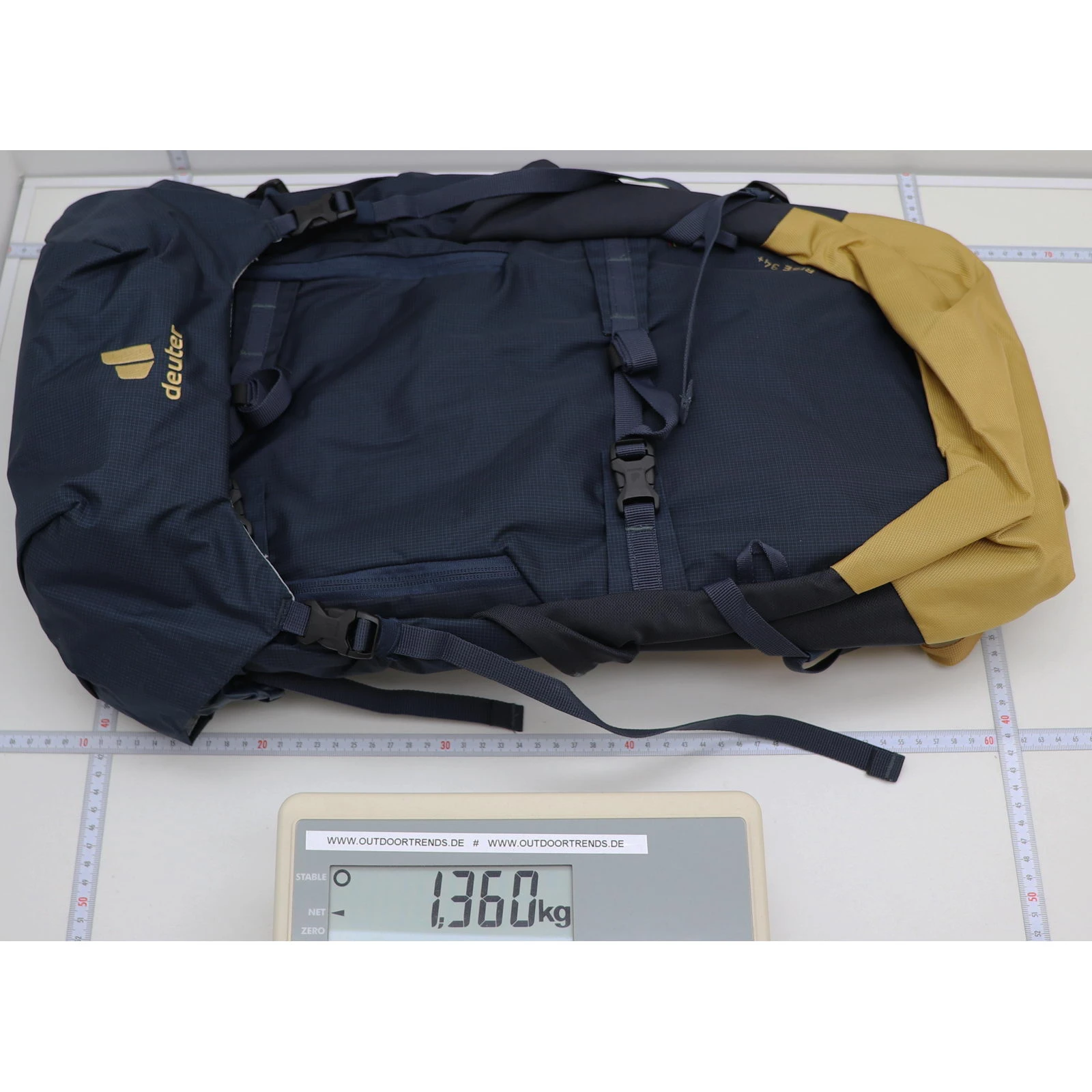 Deuter Rise 34+ - Schneeschuh-Rucksack 12 Deuter Rise 34+ - Schneeschuh-Rucksack – Bild 12