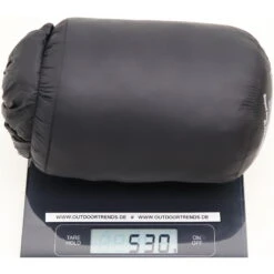 Grüezi Bag Biopod DownWool Extreme Light 185 BLACK EDITION - Daunen- & Wollschlafsack 23 Grüezi Bag Biopod DownWool Extreme Light 185 BLACK EDITION - Daunen- & Wollschlafsack -Camping-ausrüstung Verkaufsgeschäft grueezi bag biopod downwool extreme light 185 black edition daunen wollschlafsack gru 5203 11