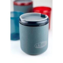 GSI Infinity 4 Person Deluxe Tableset - Geschirrset -Camping-ausrüstung Verkaufsgeschäft gsi infinity 4 person deluxe tableset geschirrset 375400 2