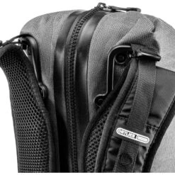 ORTLIEB Atrack CR Urban - Daypack 10 ORTLIEB Atrack CR Urban - Daypack -Camping-ausrüstung Verkaufsgeschäft ortlieb atrack cr urban daypack pepper ol r7160 2