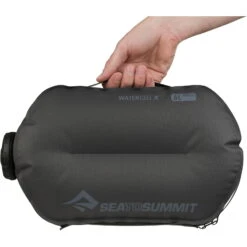 Sea To Summit Watercell X - Wassersack & Dusche -Camping-ausrüstung Verkaufsgeschäft sea to summit watercell x wassersack dusche grey sts awatcelx4 11