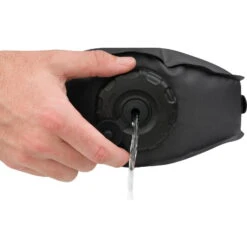 Sea To Summit Watercell X - Wassersack & Dusche -Camping-ausrüstung Verkaufsgeschäft sea to summit watercell x wassersack dusche grey sts awatcelx4 4